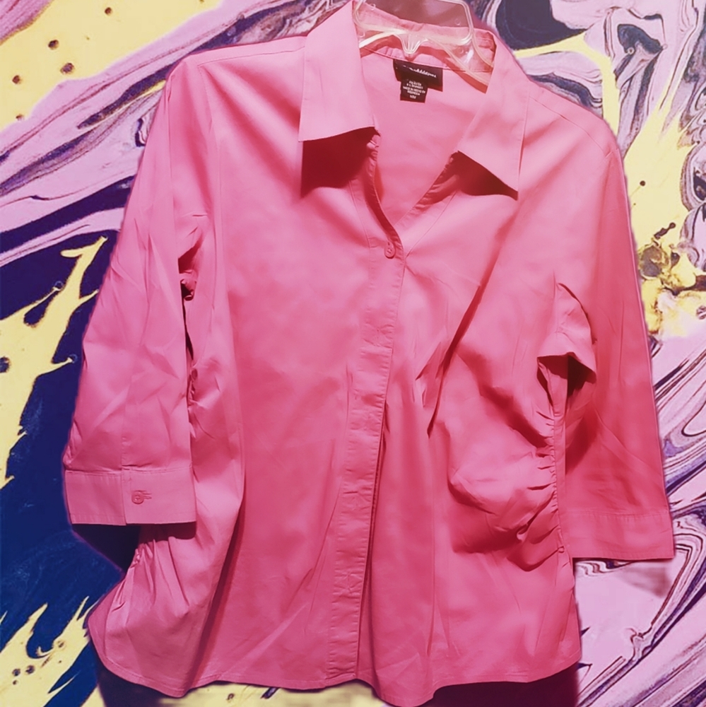 5/$25 New Additions Maternity Pink Button Up MED